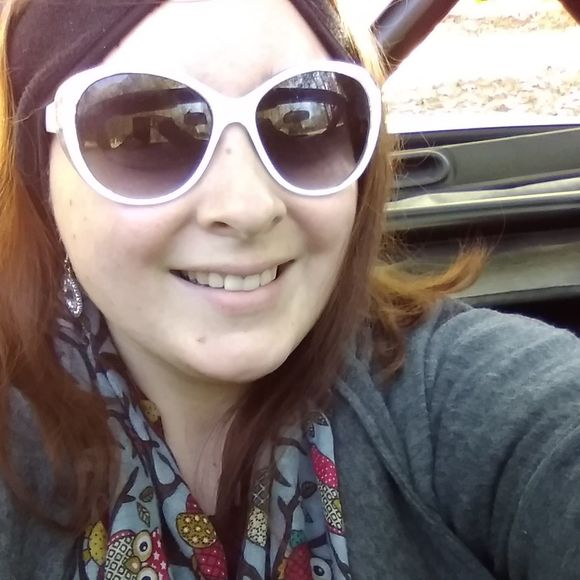 Meet your Posher, Natasha - Picture 1 of 1